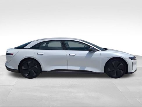 Used 2024 Lucid Air Touring AWD/4WD image 2