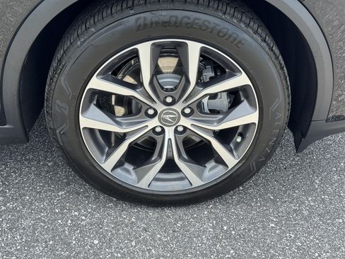 Used 2024 Acura MDX SH-AWD w/ Technology Package image 13
