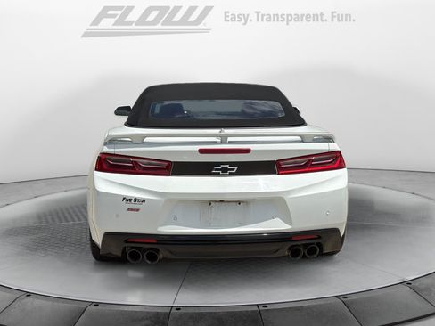 Used 2018 Chevrolet Camaro SS RWD image 8
