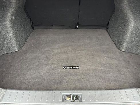 Used 2020 Nissan Versa SV image 18