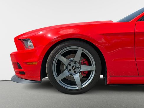 Used 2014 Ford Mustang Premium w/ Comfort Package RWD image 12