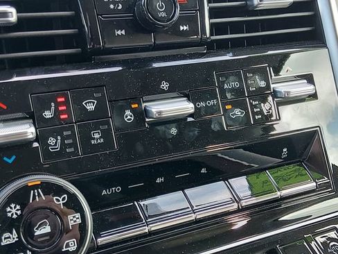 Certified 2026 Nissan Armada Platinum Reserve AWD/4WD image 22
