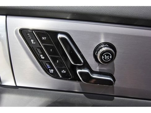 New 2026 Cadillac Vistiq Sport image 23