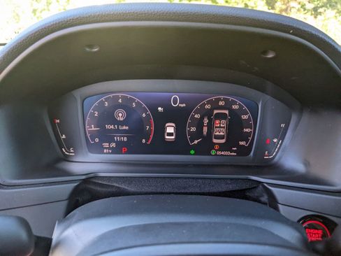 Used 2024 Honda Accord EX image 19