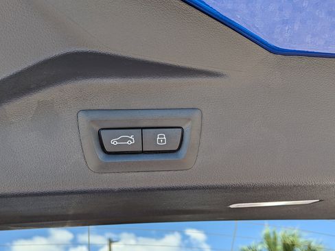 Used 2026 BMW X5 M60i AWD/4WD image 14