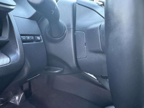 Certified 2024 Toyota Prius XLE image 27