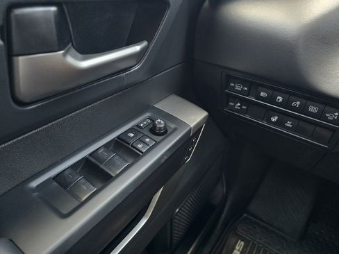 Used 2026 Toyota Sequoia Platinum image 22