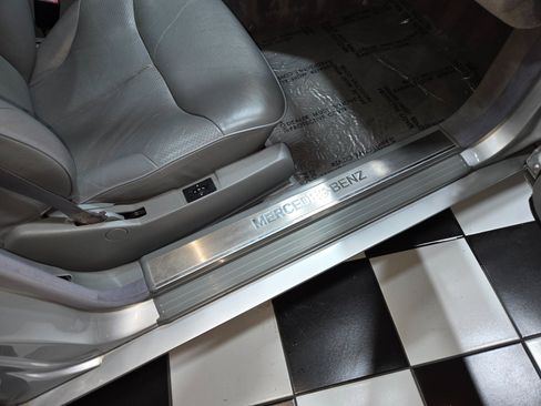 Used 1999 Mercedes-Benz S 500 Sedan image 81