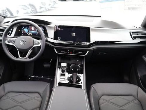 New 2026 Volkswagen Atlas Cross Sport SE image 24