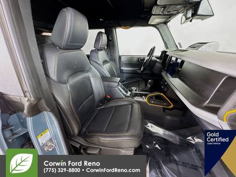 Used 2023 Ford Bronco Badlands image 31