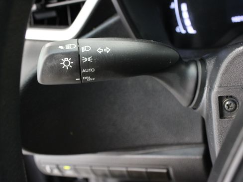 Used 2026 Toyota Corolla LE FWD image 23