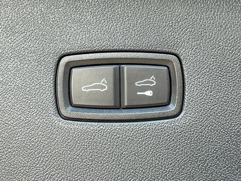Used 2022 Porsche Cayenne Coupe AWD/4WD image 20