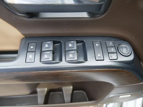 Used 2019 GMC Sierra 2500 Denali w/ Duramax Plus Package image 29