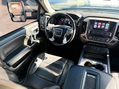 Used 2017 GMC Sierra 3500 Denali w/ Duramax Plus Package image 24