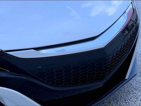Used 2017 Acura NSX AWD/4WD image 31