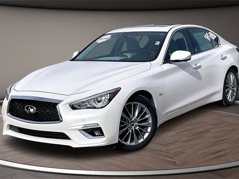 Used 2018 INFINITI Q50 Luxe w/ Essential Package (3.0T Luxe) image 1