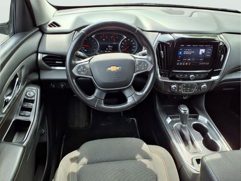 Used 2020 Chevrolet Traverse LT AWD/4WD image 8