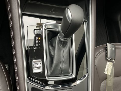 Used 2025 MAZDA CX-5 Signature image 24