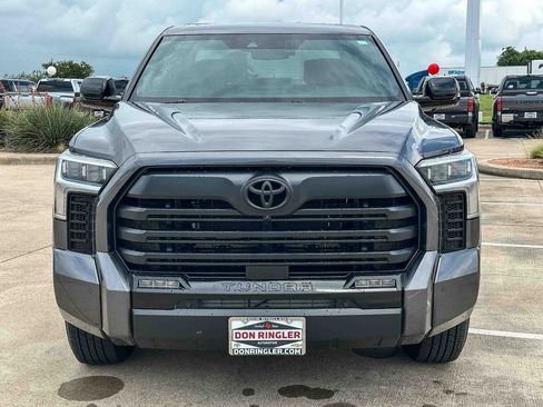Used 2025 Toyota Tundra Limited AWD/4WD image 8