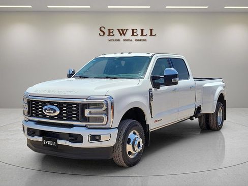 New 2026 Ford F350 Platinum w/ Platinum Plus Package AWD/4WD image 1