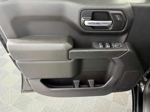 Used 2022 Chevrolet Silverado 1500 Custom AWD/4WD image 14