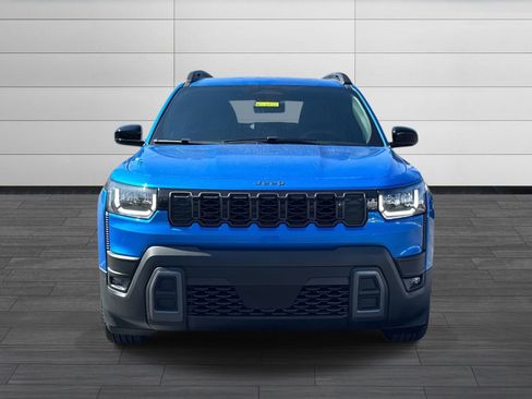 New 2026 Jeep Cherokee Laredo image 9