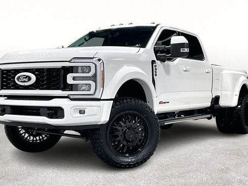 Used 2026 Ford F450 Lariat AWD/4WD image 14
