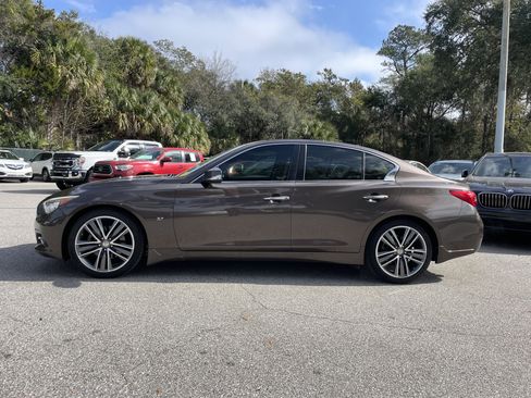 Used 2015 INFINITI Q50 Premium w/ Navigation Package image 5