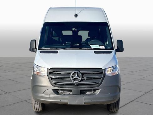 New 2026 Mercedes-Benz Sprinter 2500 image 3