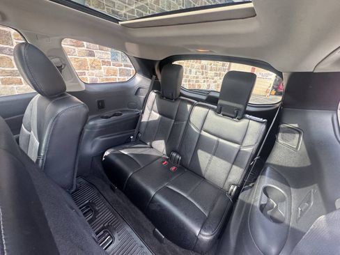Used 2015 Nissan Pathfinder Platinum w/ Cargo Package FWD image 21