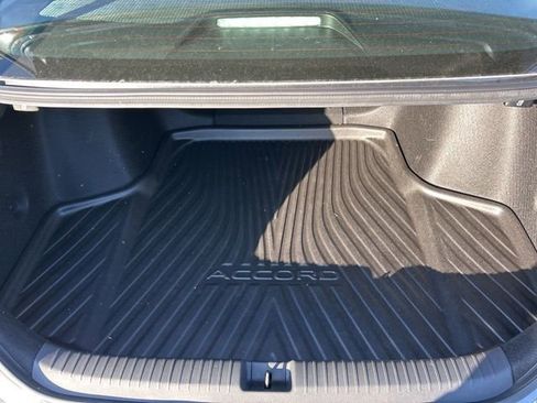 Used 2024 Honda Accord EX image 11