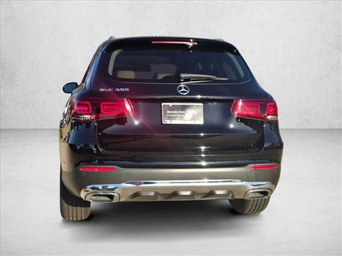 Certified 2022 Mercedes-Benz GLC 300 image 6