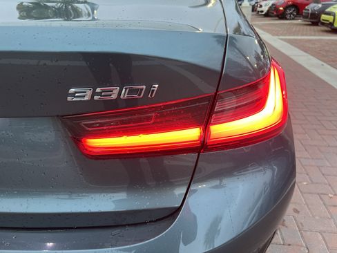 Used 2020 BMW 330i xDrive Sedan w/ Executive Package image 44