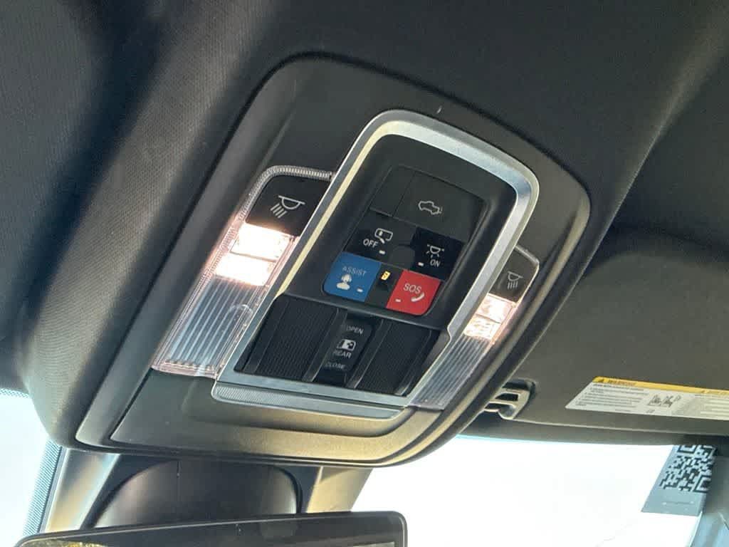 Used 2021 RAM 1500 Limited w/ Night Edition AWD/4WD image 18