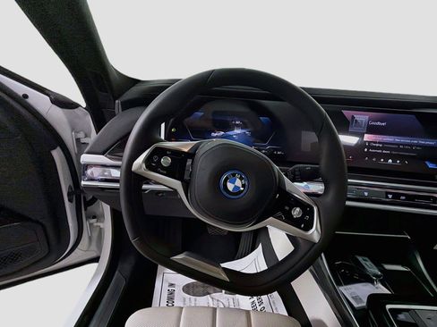 New 2026 BMW i7 eDrive50 w/ Executive Package RWD image 11