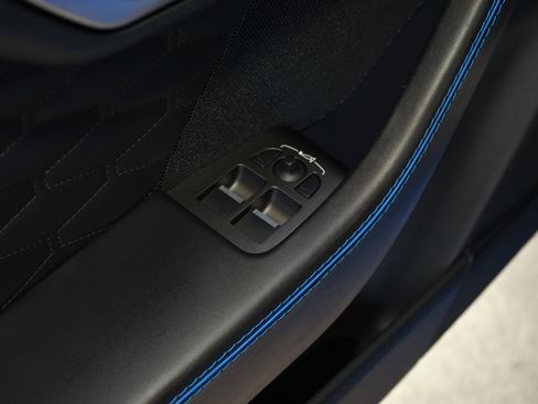 Used 2017 Jaguar F-TYPE SVR image 20