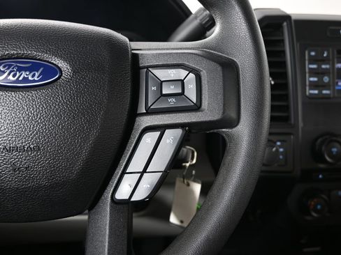 Used 2017 Ford F150 XL w/ Equipment Group 101A Mid AWD/4WD image 34