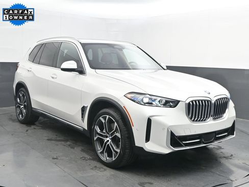Certified 2025 BMW X5 sDrive40i w/ Parking Assistance Package image 1