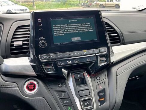 Used 2023 Honda Odyssey Sport image 6