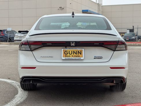 Certified 2025 Honda Accord Sport image 5