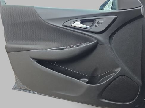 Certified 2021 Chevrolet Malibu LT FWD image 28