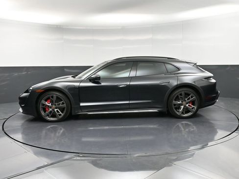 Certified 2023 Porsche Taycan 4S image 2