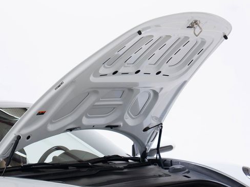 Used 2017 Porsche 911 Turbo S image 73