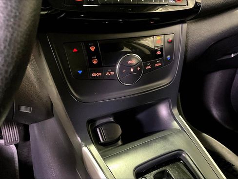 Used 2018 Nissan Sentra SV image 15