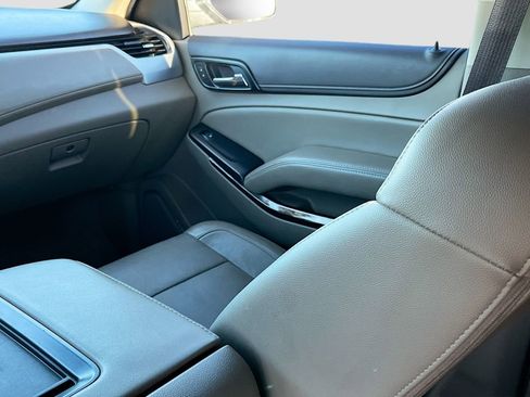 Used 2020 GMC Yukon SLT w/ HD Trailering Package image 23