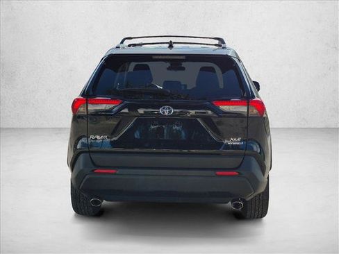 Used 2024 Toyota RAV4 XLE w/ Convenience Package AWD/4WD image 6