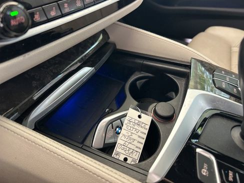 Used 2019 BMW M550i xDrive w/ Dynamic Handling Package AWD/4WD image 52