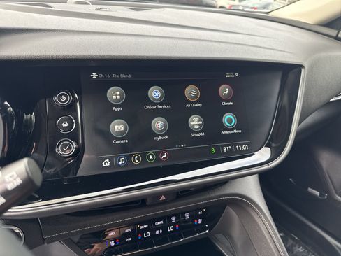 Certified 2022 Buick Envision Avenir w/ Technology Package II AWD/4WD image 12
