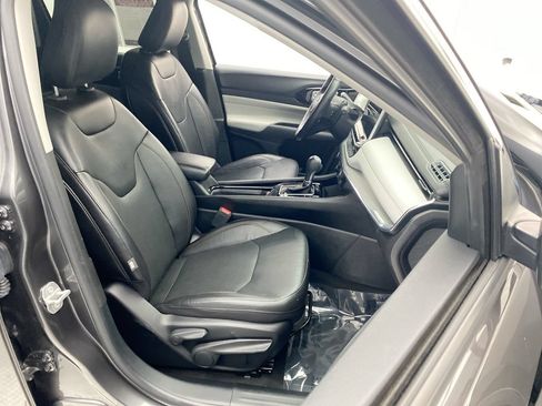 Used 2022 Jeep Compass Limited AWD/4WD image 23