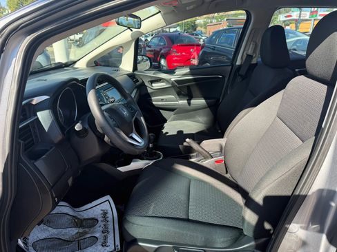 Used 2020 Honda Fit LX image 10